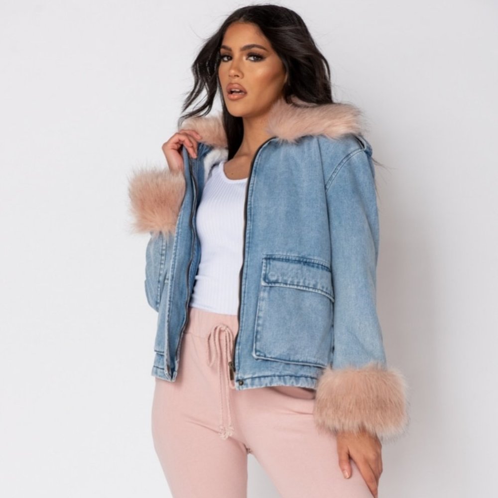 Long Sleeve Shearling Lined Faux Fur Collar and Cuff Denim Jeans Jacket - Picture 2 of 13